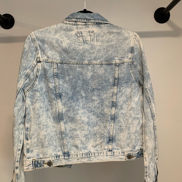 Forever 21 Jean jacket - Picture 2 of 2